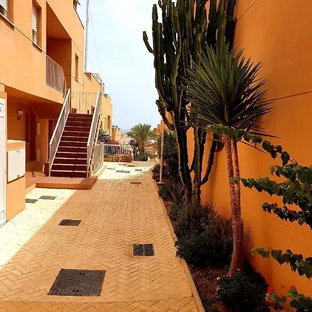 Marina Golf Playa موخاكار